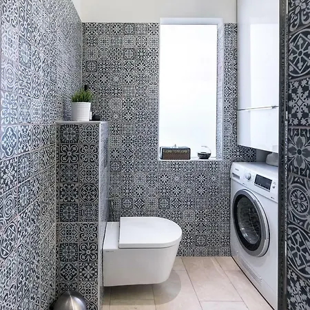 Elegant شقة بودابست